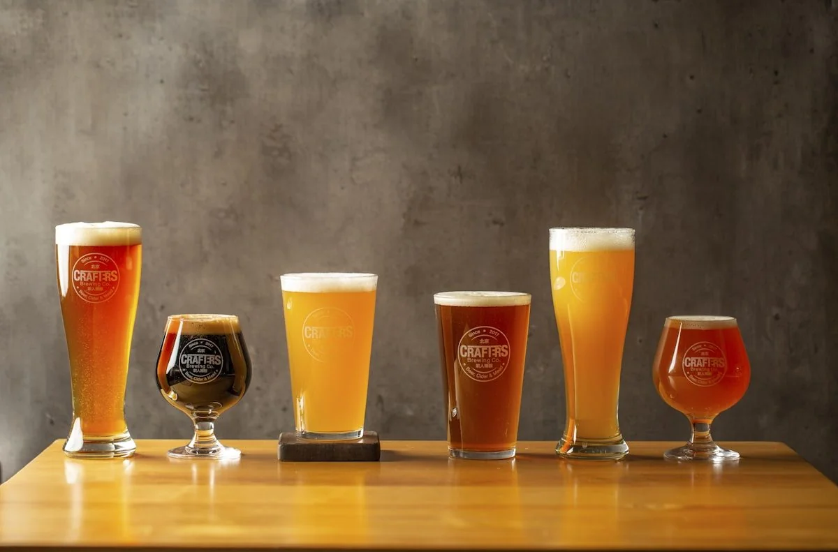 Diverse bierstijlen op een rij — flight